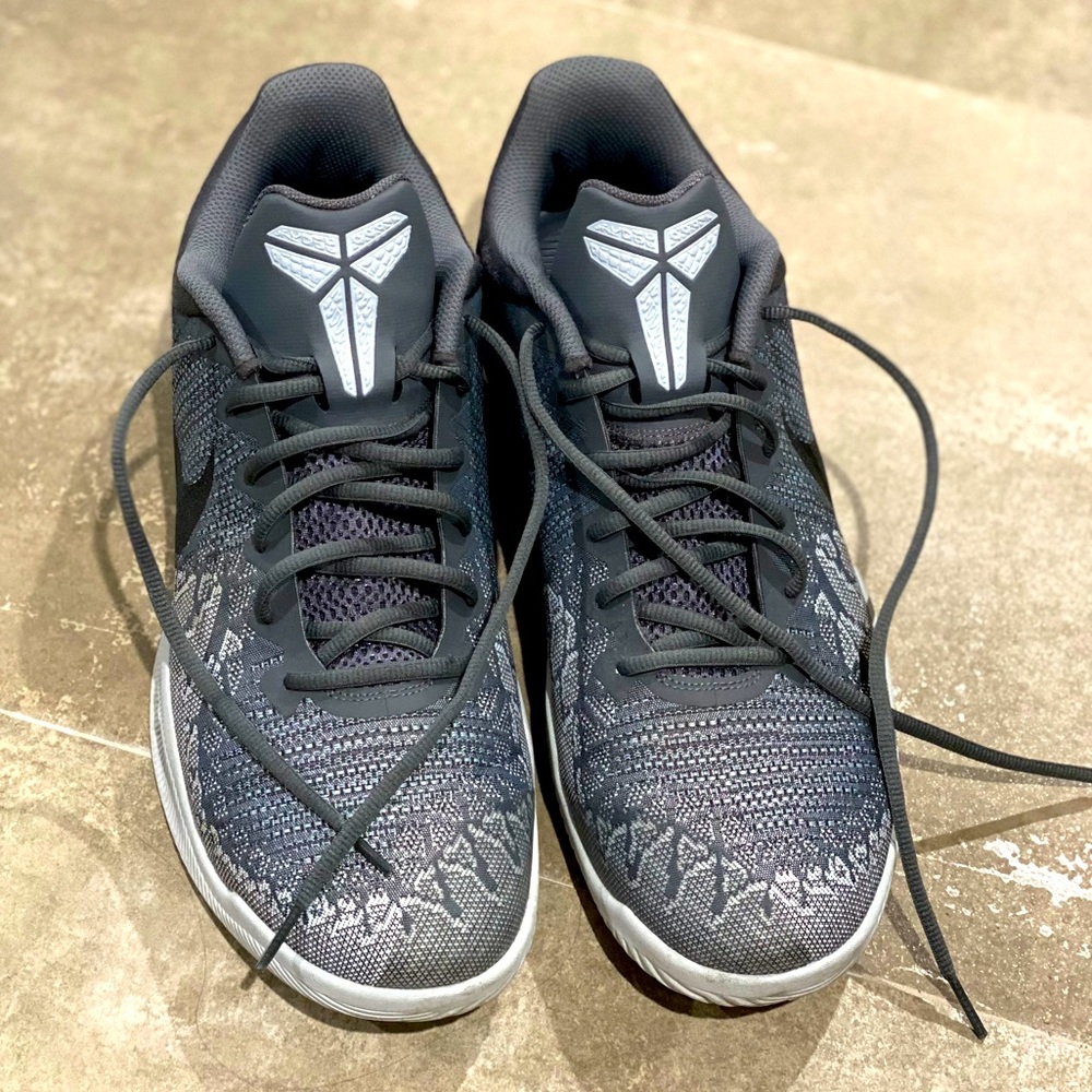 Nike Kobe Mamba Range
